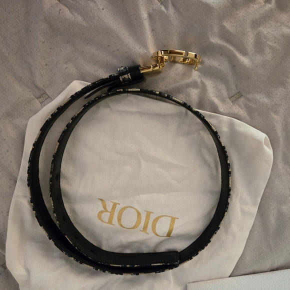 Christian Dior 30 Montaigne Reversible Belt - Picture 4 of 7